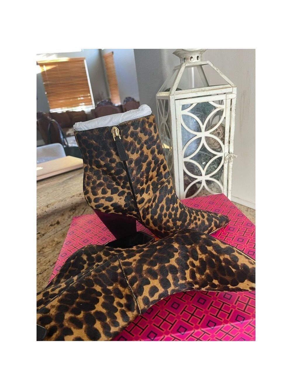 New Tory Burch Lila Pointed Toe Bootie - Picture 3 of 7